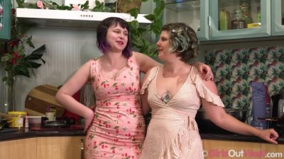 GirlsOutWest – Lacey Taylor And Zoe Faye Distract Me Interview